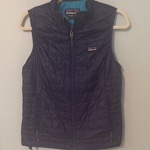 Patagonia Nano Puff vest, medium, pristine!